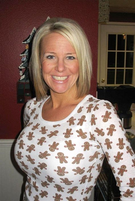 cute milf pics|Free Milf pics, hot nude moms galleries